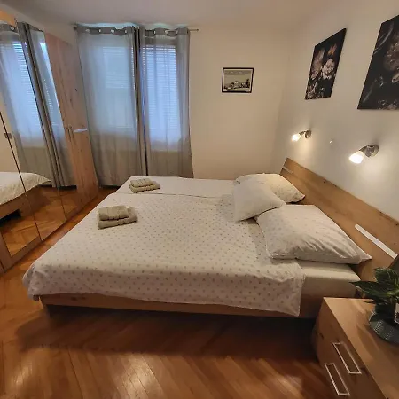 Sava River House - *