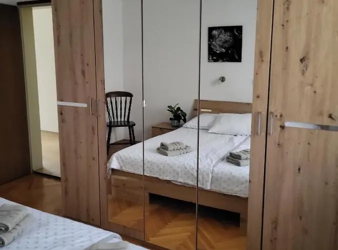 Sava River House - * Μπλεντ