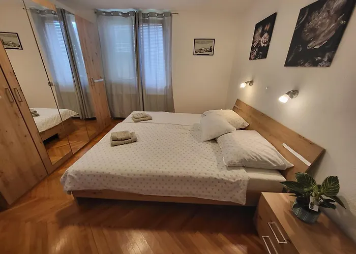 Sava River House - *